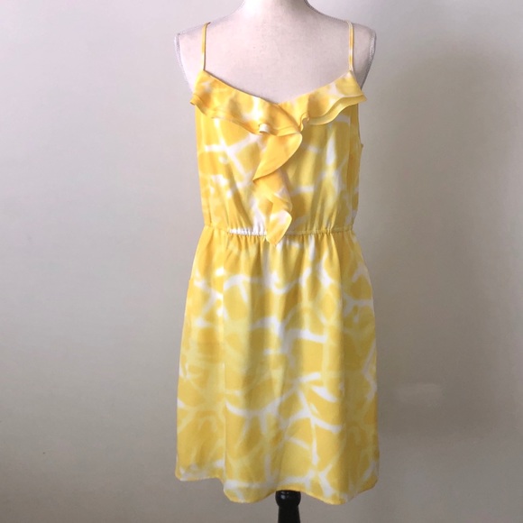 Gianni Bini Dresses & Skirts - Gianni Bini Yellow White Dress-Sz L